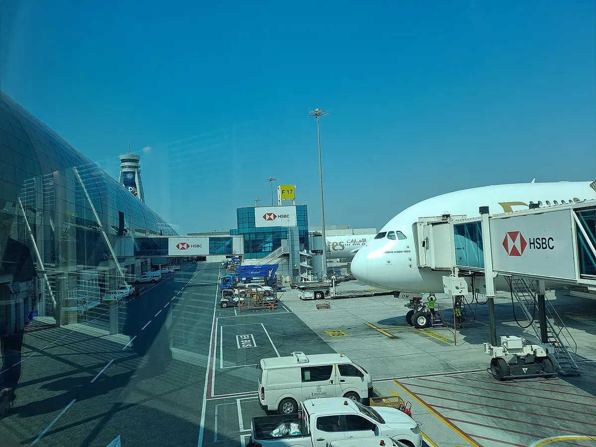 Dubai International, Terminal 3 at night